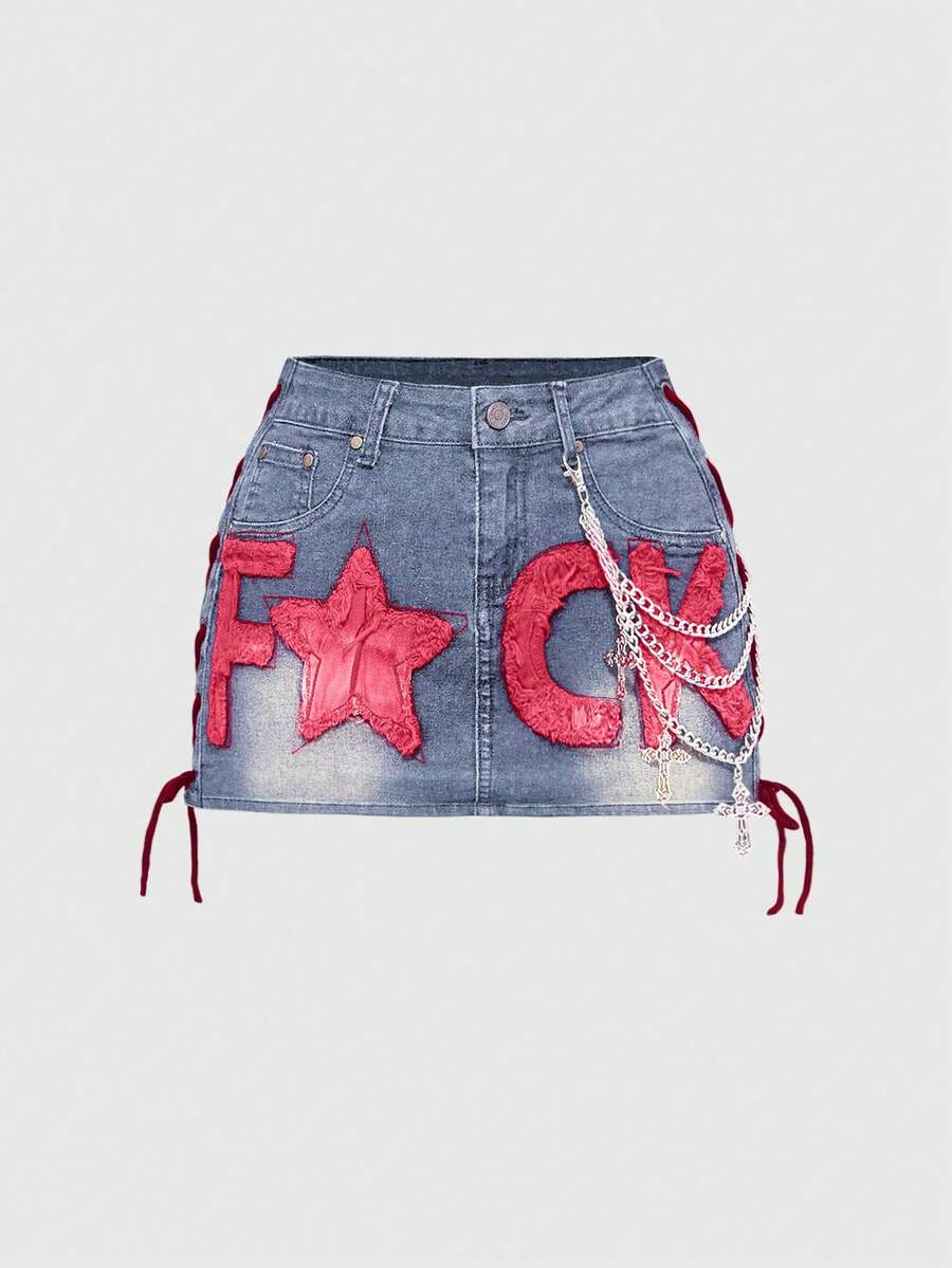 ROMWE J-Fashion Y2K复古低腰撞色英文字母印花红色牛仔迷你裙（女款） - 中等水洗藍 - 查看 1