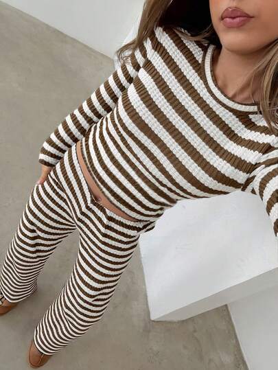 Aloruh Women's Brown & White Striped Two Pieces Pajama Set - Crew Neck Long Sleeve Tee & Loose Straight Leg Pants For Daily Wear, Sports, Vacation, Home, Back To School, Autumn/Winter Vintage Casual Style, Pajamas