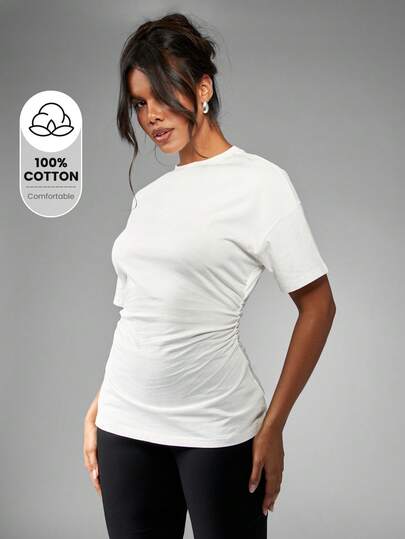 MISSGUIDED Ruched Side Oversized T-Shirt Modern Basic Essential Gathered Waist Detail Contemporary Casual Top Urban Street Style Minimalist Fashion Weekend Wear