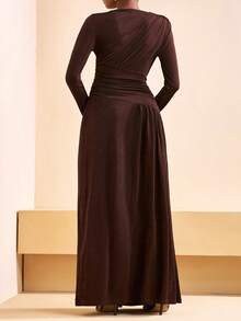 Veslaya 春夏新款音乐节、复活节、圣帕特里克节、西部风、游牧风、生日派对、毕业典礼、学院风、学生装、日常休闲、百搭基础款、休闲、邮轮旅行、海滩、日光浴、爆款、街头风、婚礼宾客波西米亚风、通勤、早午餐、机场、复古乡村风、修身圆领长袖褶皱长裙、女士大码、棕色亮面面料 - 棕色 - 查看 2