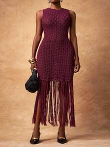 Veslaya 春夏新品上市。优雅精致，完美适用于度假、约会、派对、晚宴、生日聚会、日常出行、婚礼季、毕业季、家庭聚会、法式风情派对等各种场合。修身纯色酒红色长裙，无袖圆领，流苏下摆，钩编提花面料，大码女式长裙。 - 酒紅色 - 查看 6