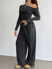 SHEIN Tall Bộ 2 món dành cho nữ, mùa xuân hè, kiểu dáng đơn giản, màu trơn, áo croptop tay dài lệch vai và quần ống rộng có dây rút eo. - màu đen - Xem 10