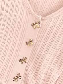 Elegant Chic Minimalistisk Ihålig Rund Hals Långärmad Volang Fållficka Metallisk Rosett Knapp Twist Textur Damtröja, Höst/Vinter - Rosa - Visa 5