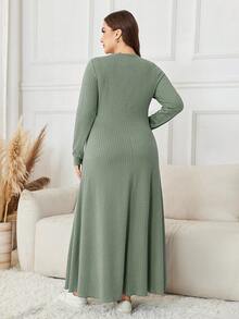 Lacomfia Plus Size Long Sleeve Solid Color Jacquard Knit Maxi Casual Dress - Green - View 2