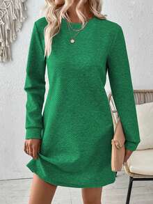 SHEIN LUNE Solid Color Round Neck Casual Versatile Long Sleeve Dress - Green - View 4