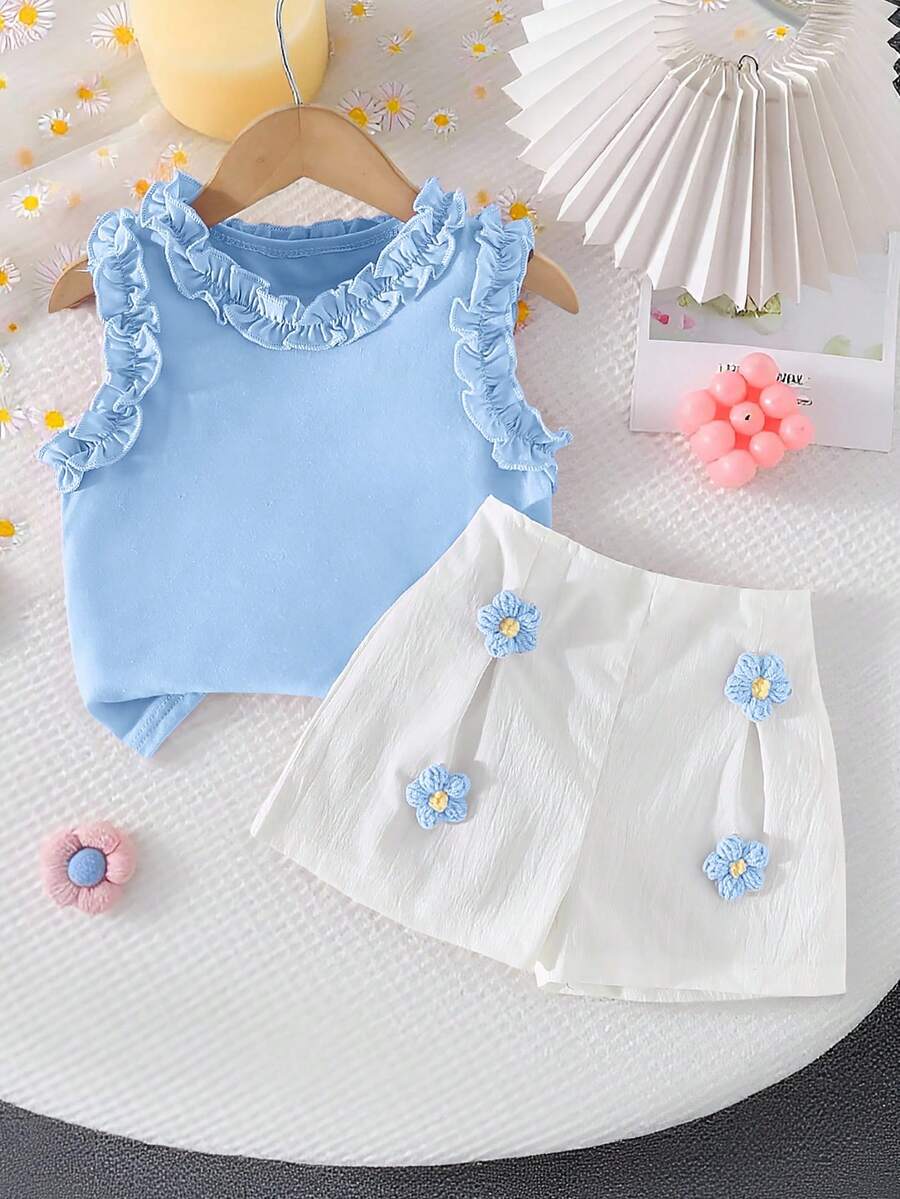 Genkimix Kids 女童紫色荷叶边优雅两件套，舒适修身针织吊带背心，袖口和领口饰有荷叶边，搭配饰有3D立体花朵的梭织短裤，休闲百搭，适合春夏外出、派对、婚礼、度假等场合。 - 藍色 - 查看 1