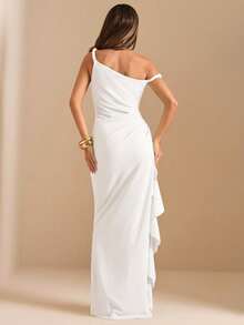 SHEIN BAE 秋冬伴娘礼服，派对斜肩扭结无肩带性感褶皱高开衩荷叶边裹身长裙，优雅荷叶边下摆斜肩女士长裙 - 白色 - 查看 4