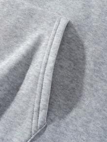 Flirla Sudadera con capucha térmica con cordón y estampado gráfico de letras para mujer de talla grande - Gris Claro - Ver 4