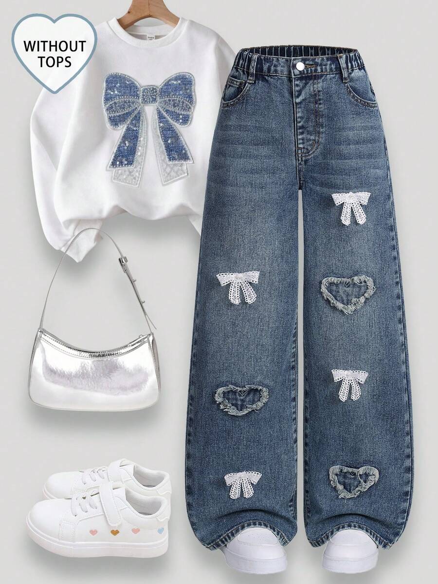 SHEIN Denimly Spring/Summer New Tween Girl Loose Fit Light Blue Denim Jeans, Wide Leg Relaxed Style With Soft Denim Fabric Like Being Wrapped In Clouds, Heart Embroidery Detail Adds Touch, Elastic Waist Design For Comfortable Wear, Suitable For Campus, Street, Dates, Outdoor Activities And Everyday Occasions