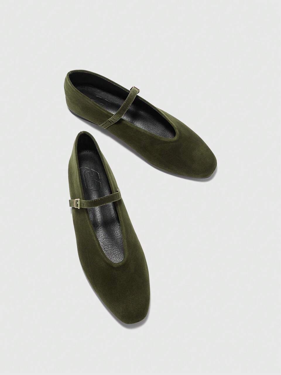 CUCCOO BIZCHIC Solid Color Fashionable Comfortable Versatile Casual Flat Shoes, Suitable For Walking, Travel And Vacation For Christmas Valentine's Day Spring Shoes