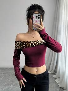 性感露肩撞色豹纹T恤 女款印花猎豹纹T恤 女式上衣 - 酒紅色 - 查看 5