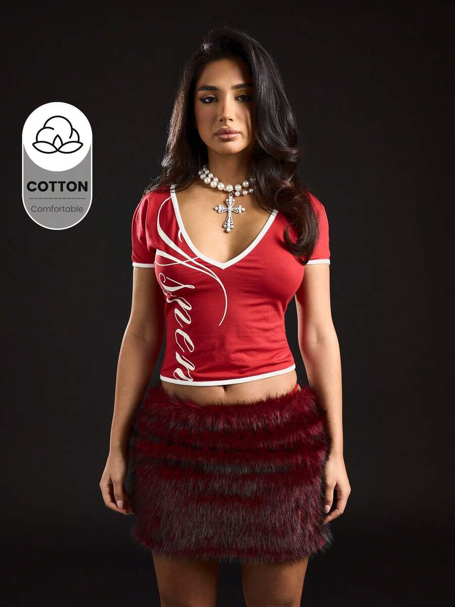 SUMWON WOMEN V Neck Baby Tee Retro Style Crop Top Vintage Inspired Short Sleeve Fashion Summer Streetwear Festival Party Club Casual Daily Wear - Red - View 1