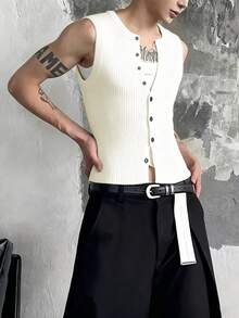 Manfinity Roghcode 男士纯色简约无袖针织背心，休闲日常穿着 - 杏色 - 查看 4