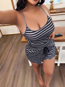 SHEIN 女士大码休闲条纹吊带背心短裤睡衣套装，两件套夏季休闲两件套，女士短裤套装，条纹短裤套装，两件套短裤套装 - 彩色 - 查看 4