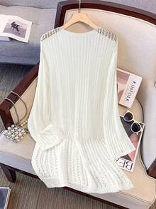 Qadelle Robe en tricot à col en V fendu, fine et ample, avec design fendu - Beige - Voir 2