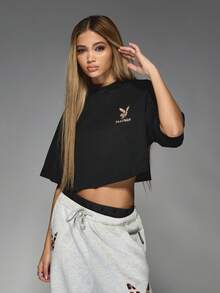 Missguided x Playboy Oversized Cropped Tshirt With Animal Print Logo Casual Short Sleeve Cotton Blend Crewneck Summer Urban Streetwear Graphic Design Statement Top - Black - View 2