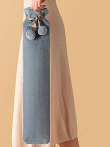 1个2250毫升长形热水袋，注水式暖手宝，防爆，冬季保暖用品，适用于热疗，温暖女孩，热敷，温暖腹部、肩膀、腰部（由于批次不同，内衬的线条和颜色可能有所差异。由此造成的不便，敬请谅解。丝带面料，罗纹颜色、图案随机发货）。 - 毛絨款 - 查看 19