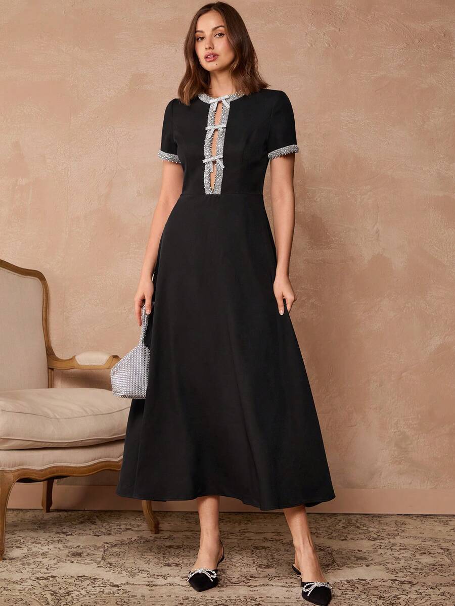 Enchnt 撞色复古方领短袖蝴蝶结装饰优雅连衣裙 - 黑色 - 查看 1