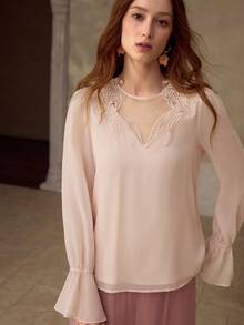 MOTF PREMIUM 女士浪漫花瓣图案长袖衬衫，秋冬季 - 粉色 - 查看 4