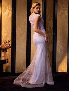 MOTF PREMIUM PURPLE CONTRAST MESH FLORAL EMBROIDERED FISHTAIL HEM EVENING DRESS - Purple - View 4