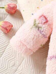 SHEIN Newborn Baby Hooded Romper, Cute Pink Bow Print Flannel Soft & Skin-Friendly Infant Jumpsuit