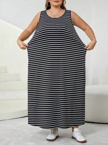 SHEIN CURVE+ 大码女式夏季连衣裙、女式夏季连衣裙、女式度假连衣裙、女式夏季连衣裙、毕业礼服、商务休闲女式连衣裙、女式办公连衣裙、毕业礼服、新款时尚休闲通勤装、条纹无袖带口袋连衣裙、长款连衣裙、A字连衣裙、黑白条纹连衣裙、休闲连衣裙/2026/新年 - 黑與白 - 查看 4