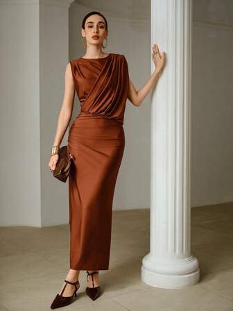 ZEYLAH Vestido maxi ajustado con drapeado asimétrico, primavera/verano