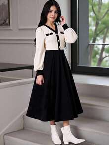 SHEIN 少女优雅提花V领金属纽扣装饰长袖修身针织连衣裙，休闲户外派对连衣裙，春秋季 - 杏色 - 查看 1