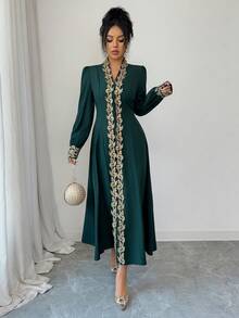 Rafferiza 优雅的中东风情派对及节日连衣裙，祖母绿立领长袖刺绣金色花卉饰边腰部A字中长连衣裙，适合秋冬春季穿着。 - 墨綠色 - 查看 4