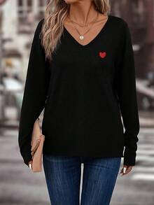 EMERY ROSE Fashionable Casual Basic New V-Neck Long Sleeve Solid Front Red Heart Print T-Shirt - Black - View 5
