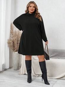 SHEIN CURVE+ 大码休闲简约高领罗纹磨毛红色毛衣连衣裙，适合日常穿着以及圣诞节/2026/新年等场合。 - 黑色 - 查看 8