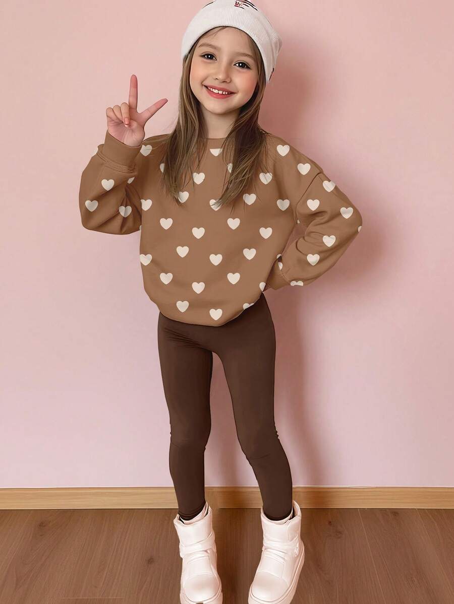 SHEIN Leap Crew 可爱心形印花少女休闲柔软厚实保暖圆领长袖运动衫和紧身裤套装，适合秋冬季日常和节日穿着 - 彩色 - 查看 1