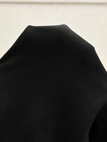 SHEIN Maternity Solid Color Elastic High Waist Skinny Shorts Maternity Biker Short Pregnancy Shorts Mid Thigh Shorts Biker Shorts Butt Lifting Shorts - Black - View 8