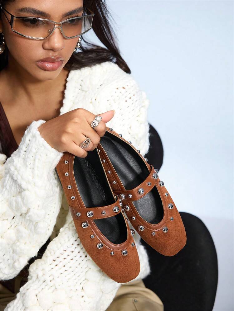 CUCCOO GRLICON Women's Studded Design Casual Versatile Flat Loafers For Christmas