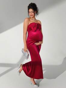 SHEIN Cherish Maternity Maternity Photography Dress, Strapless, Bow Accent, Flared Mermaid Hem, Velvet Fabric - Burgundy - View 4