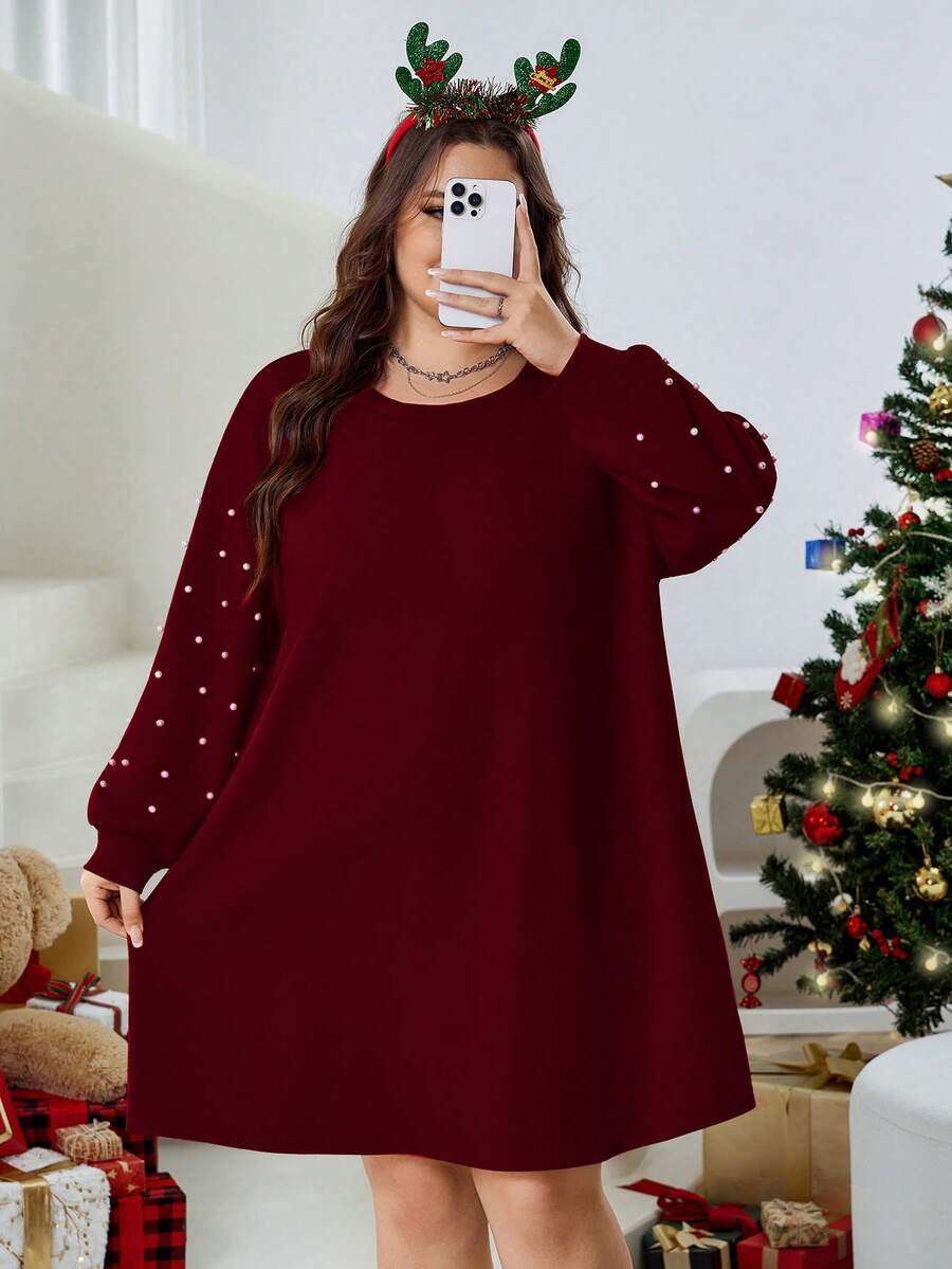 SHEIN CURVE+ 大码女式宽松落肩红色仿珍珠装饰连衣裙，秋冬圣诞款 - 酒紅色 - 查看 1
