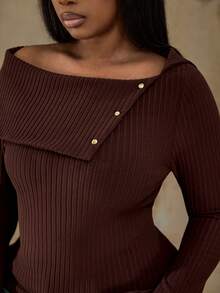 Truni Plus Size Women's Oblique Shoulder T-Shirt,Large Collar Metal Buckle Stretchy Knit Top,Brown,Autumn,Elegant,Night Out Club,Pear Triangle - Brown - View 5