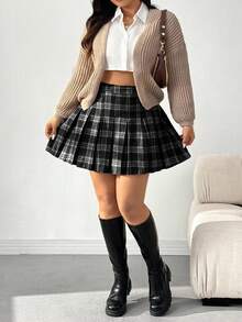 SHEIN CURVE+ Plus Size Women Vintage Plaid Pleated A-Line Skirt, Autumn/Winter - Black - View 6
