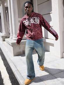 ROMWE MEN Street Life Áo khoác denim cổ khóa kéo họa tiết chữ và da báo dành cho nam, - Đỏ - Xem 3