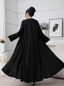 Al Najma 女士宽松休闲蕾丝边长袍，日常穿着 - 黑色 - 查看 2