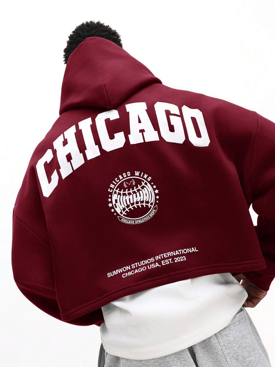 SUMWON Áo hoodie dáng rộng, vai rớt, màu đỏ tía, in hình Chicago và logo bóng chày, thích hợp cho phong cách đường phố thường ngày mùa đông. - Đỏ - Xem 1