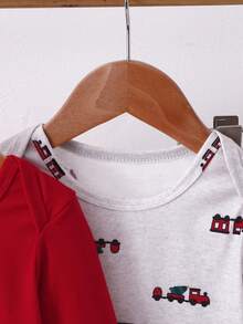 SHEIN 男婴长袖连体衣和运动裤套装，火车印花图案，圣诞节假日礼物套装 - 紅色 - 查看 8