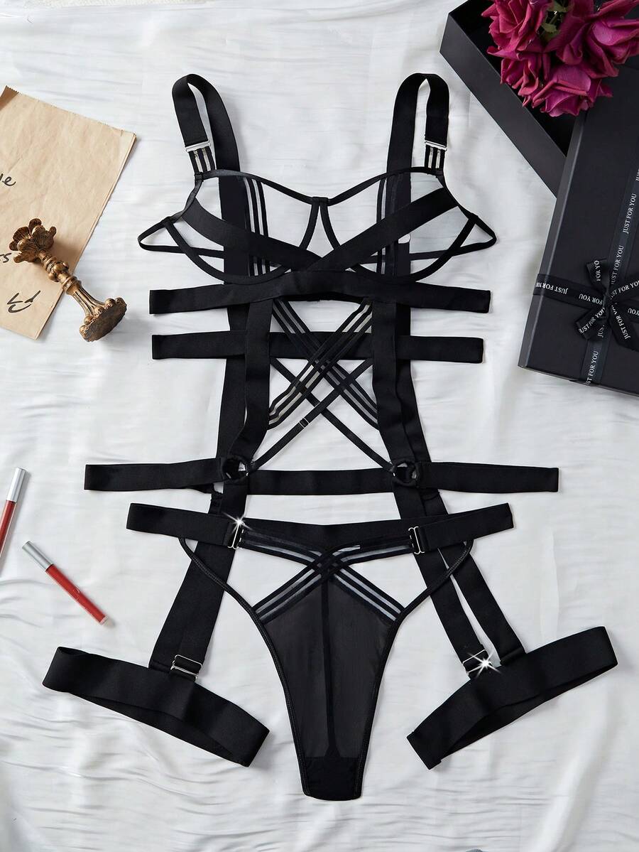 SpicyHot Ring Linked Underwire Lingerie Set With Leg Ring - Black - View 1