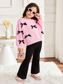 SHEIN 女童宽松大码蝴蝶结撞色装饰贴花卫衣搭配修身喇叭裤套装，适合户外活动、日常上学穿着。返校季、秋冬季，保暖舒适，适合秋冬季休闲日常穿着及上学穿着，女童冬季服装，日常上学穿着，母女/姐妹亲子装。 - 西瓜粉 - 查看 10