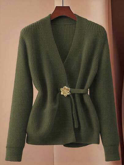 GlowEve CURVE Plus Size Women Winter Knitted Cardigan, Simple Stylish Fitted Button-Up Solid Color Sweater