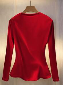 Franclia Fashionable Minimalist V-Neck Long Sleeve Ruffle Trim Fitted Office Shirt - Red - View 2