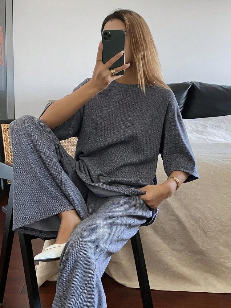 Women's Casual Solid Color Short Sleeve T-Shirt And Pants 2 Pieces Set Lounge Sets For Women