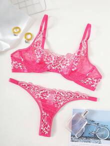 SHEIN Floral Lace Underwire Bra & Panty Lingerie Set - Hot Pink - View 1