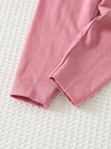 Cozy Pixies Young Girl Heart Graphic T-Shirt & Pants 2-Piece Set, Embroidered Heart Pattern Round Neck Loose Top & Skinny Leggings, Soft Knit Casual Outfit For Valentine's Day, Travel, Holiday, Versatile - Multicolor - View 8