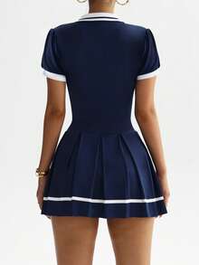 Dewbera 女式撞色绑带V领短袖褶边瑜伽运动连衣裙（含紧身裤） - 藏蓝色 - 查看 3